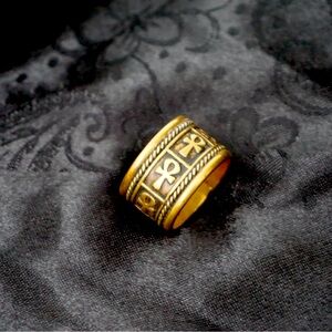 Ankh gold band Egyptian ring